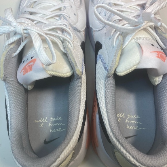 🔥 NIKE AIR MAX EXCEE WHITE PEACH GREY WOMENS RUNNING SHOE SIZE 9.5 DV2189-100 - Picture 8 of 9